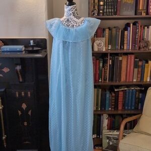 Vintage Nightgown Ruffle Cap Sleeve Blue M